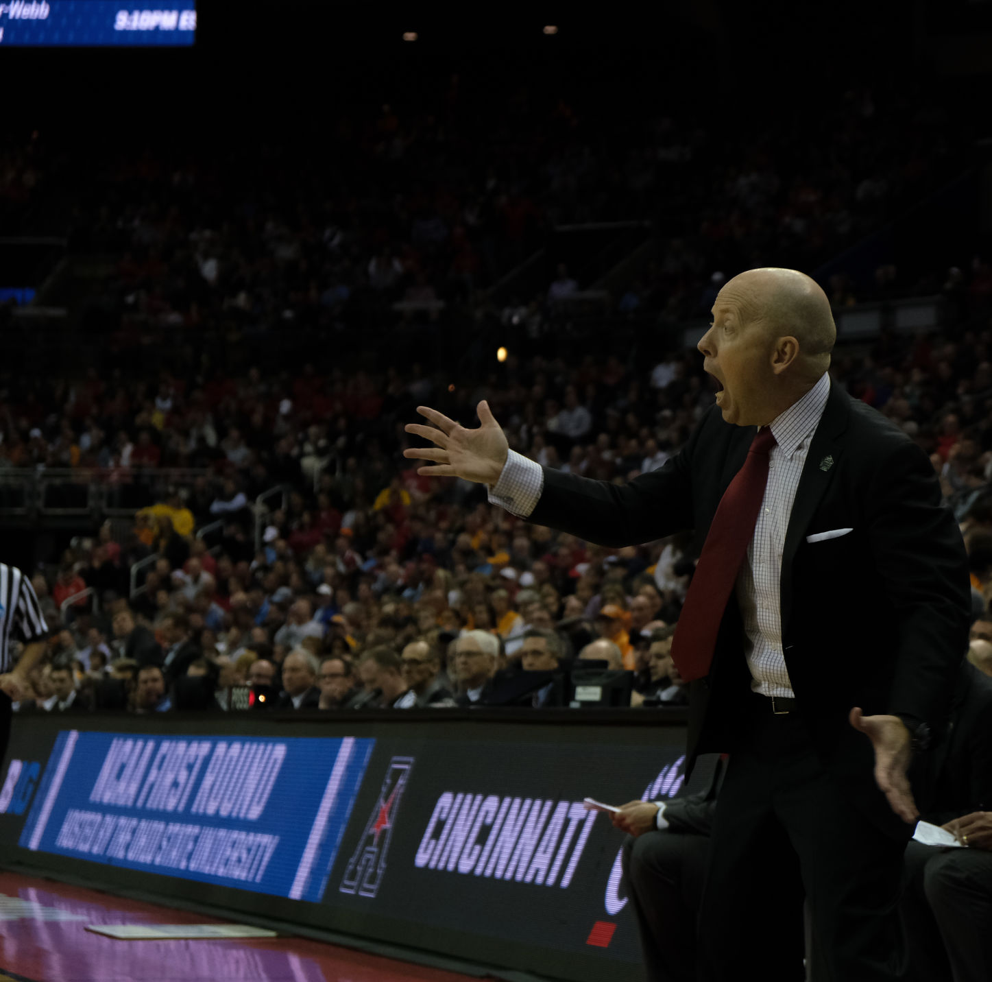 PHOTOS: First round of the 2019 NCAA Tournament